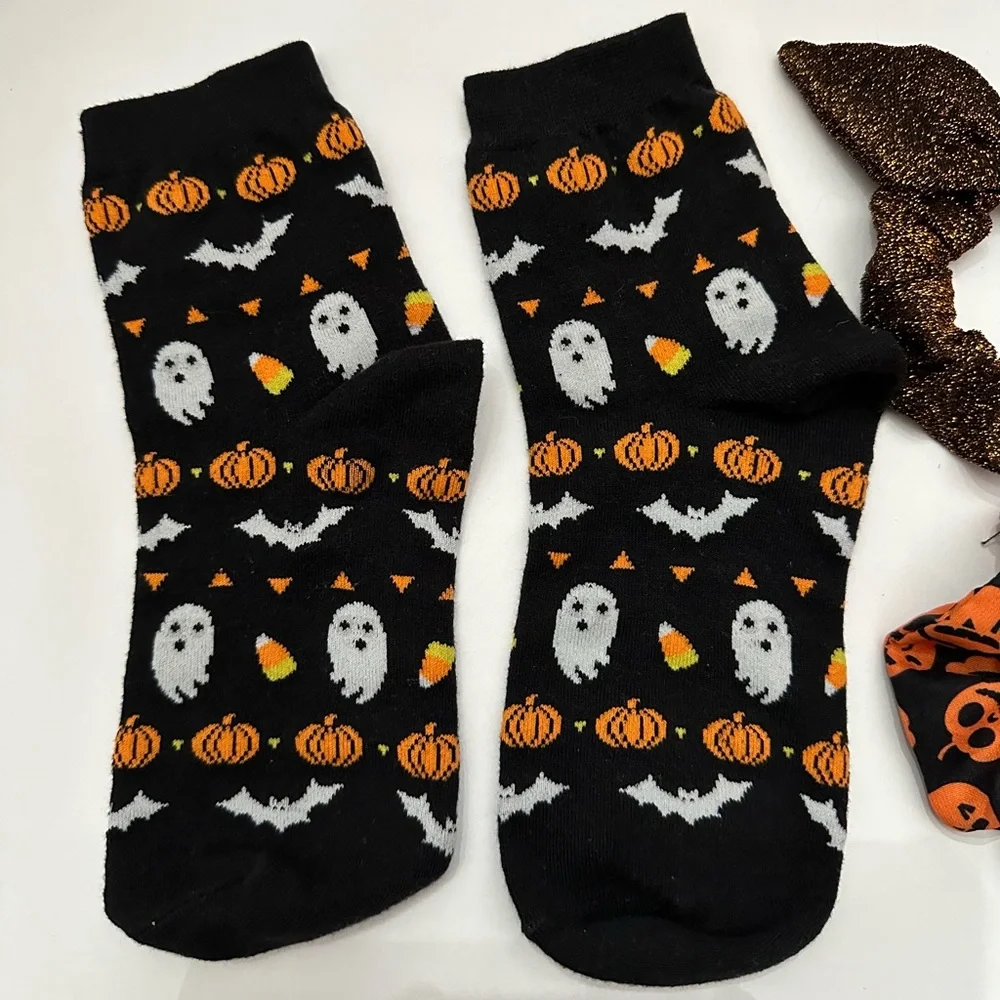 American Eagle Halloween Scrunchies 2-pack + Graphic Socks Black Orange One Size